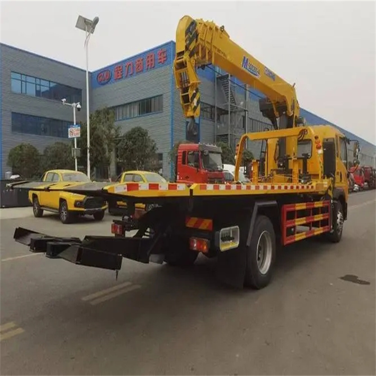 安顺附近小随车吊出租电话，轻松解决搬运烦恼