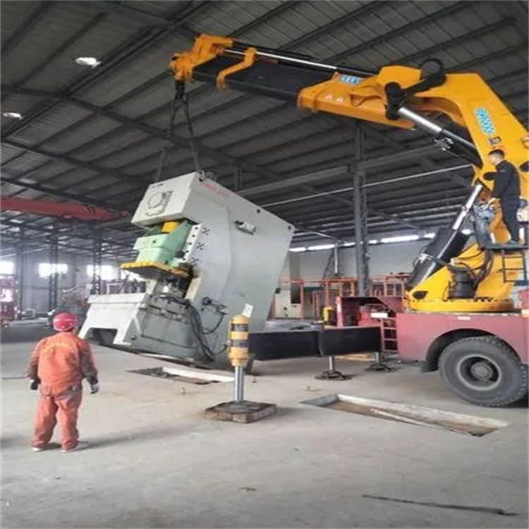 安顺80吨折臂吊车出租附近电话