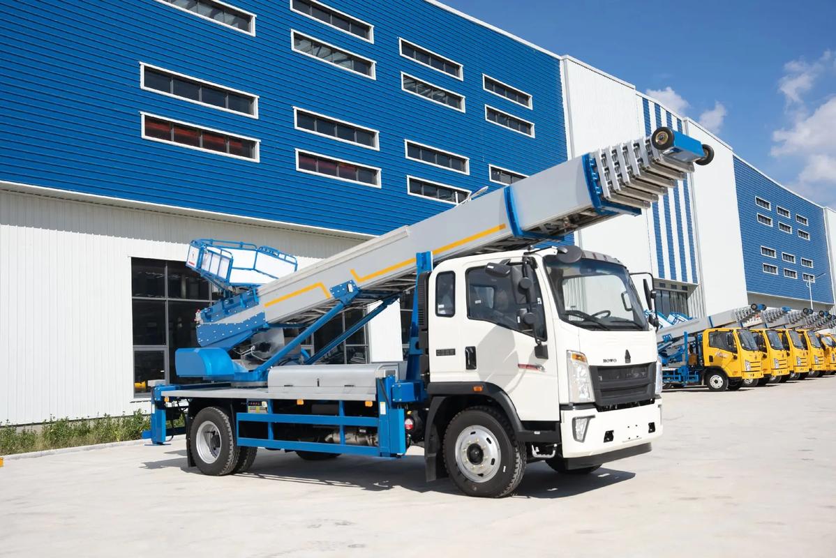 安顺出租云梯车高空作业车 建筑垃圾搬运